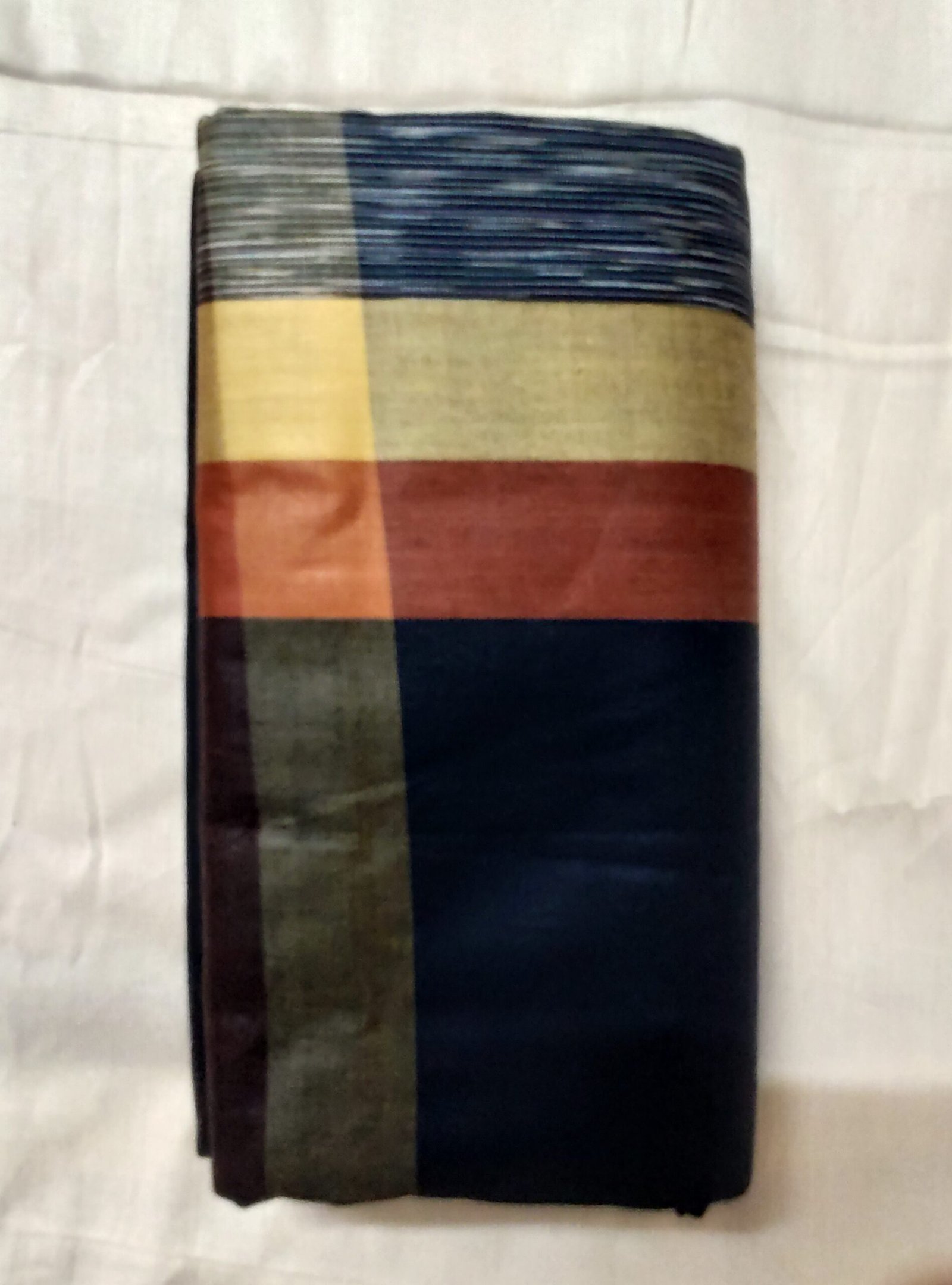 Maroon & Dark Grey Checkered Cotton Lungi for Men - 5.5 Hat | সেরা সুতি লুঙ্গি - Image 3
